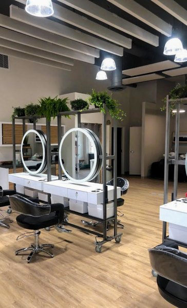 Beautiful-People-stationLights-onedit