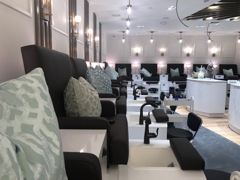 Lavi-Salon-broad-pic