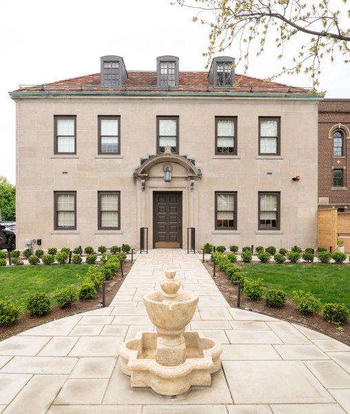 sacred-hour-wordpress-img3